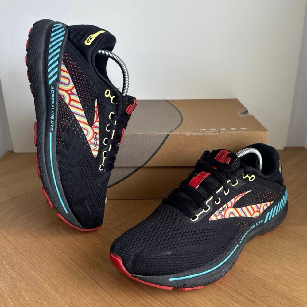 Brooks Adrenaline GTS 22 ‘Disco’ Women Running Sneakers- SZ 8.5